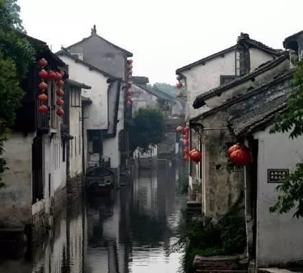 滨城日历 | 大红灯笼扮靓街头迎新春 | 天津最新流感流行分级公布 | 有线电视和IPTV开机广告全面取消