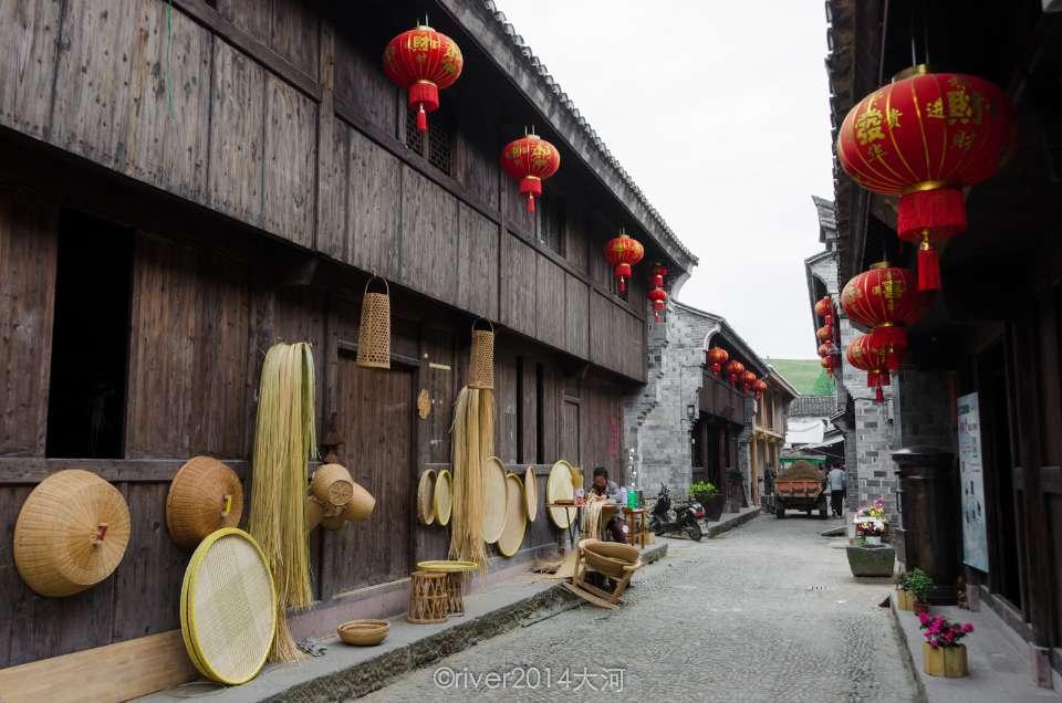 清朝地主过得还不如美国黑奴：黑奴每年吃162斤肉，是地主的10倍